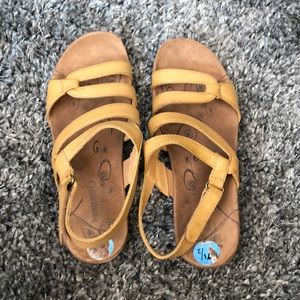 Yellow leather sandals